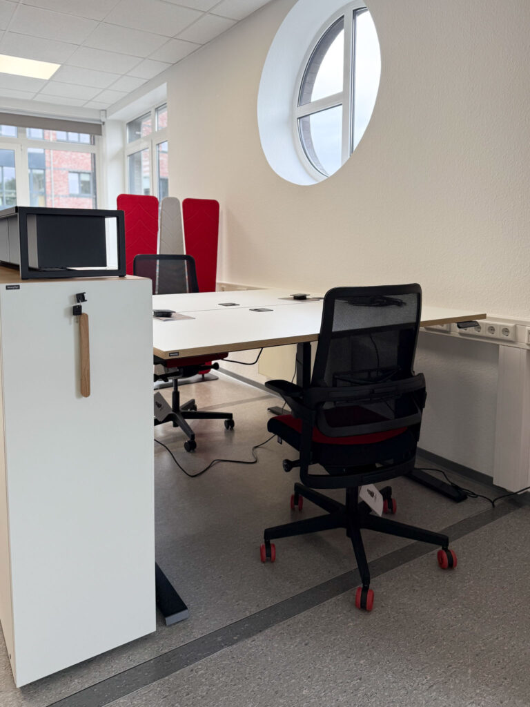 Büroplanung Marl: EMIS Industriemontagen Dombrowski GmbH 5