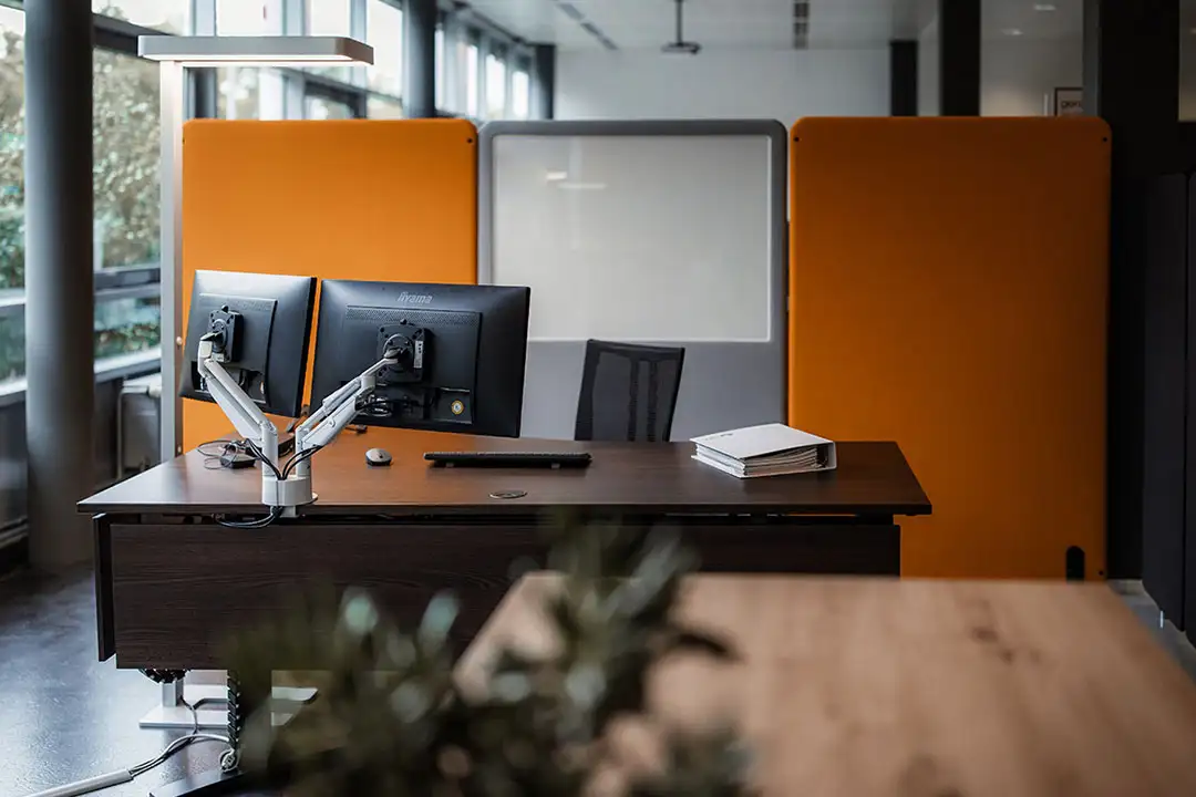 Arbeitspatz von Büromöbel Experte
