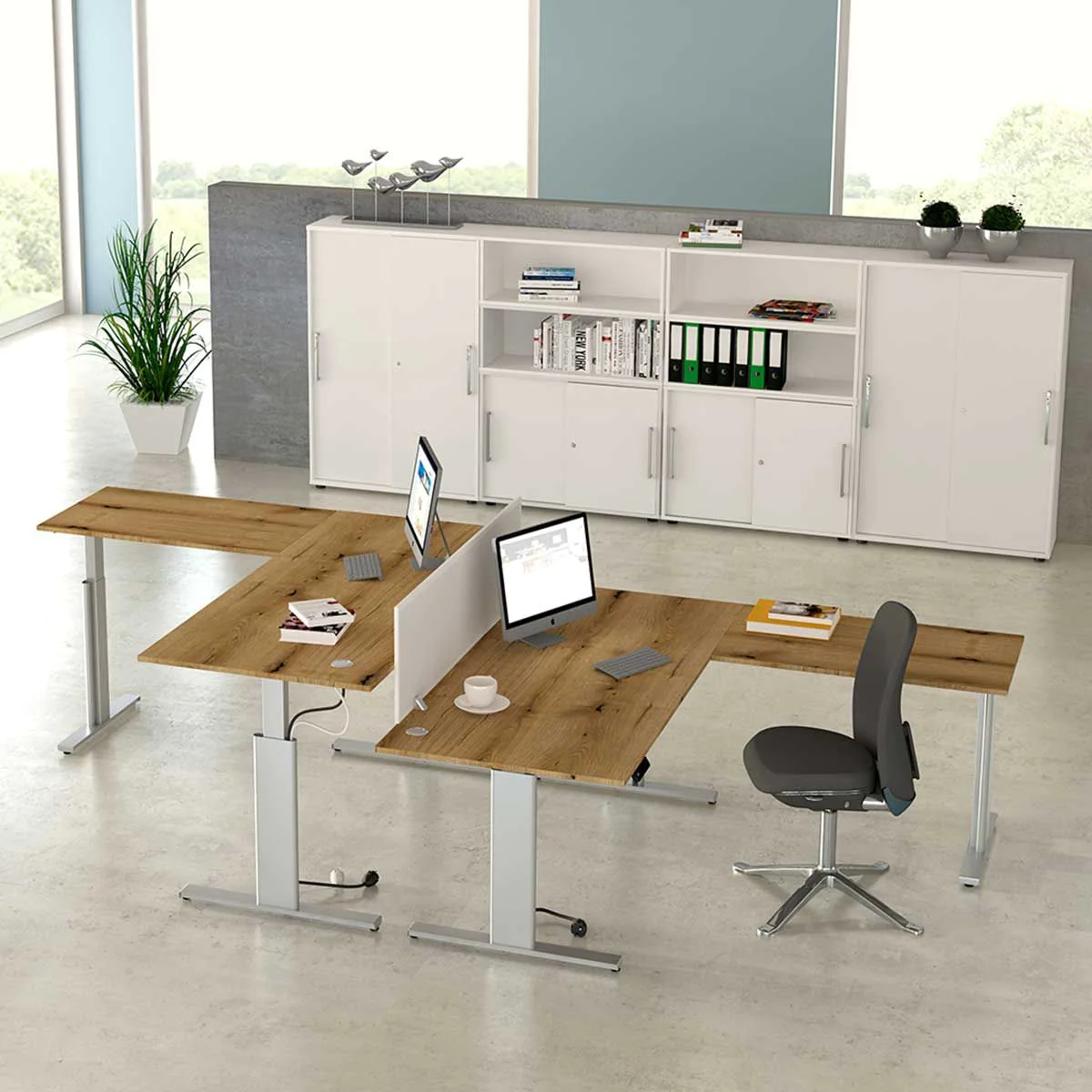 Move 3 Eckform Schreibtisch, 180-200 cm, elektrisch höhenverstellbar, 3 Motoren von Kerkmann - Produktbild 5 von 30